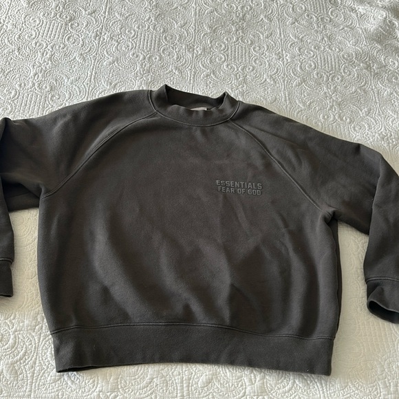 Essentials Other - Essentials Crew Neck